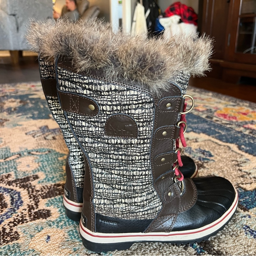 Sorel Tofino II Boots